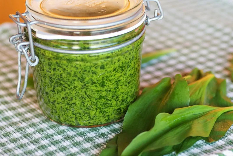 Nudeln mit Pesto